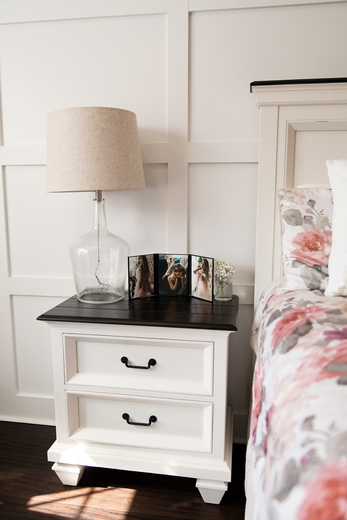 Chattanooga Boudoir Photographer image folio bedside display